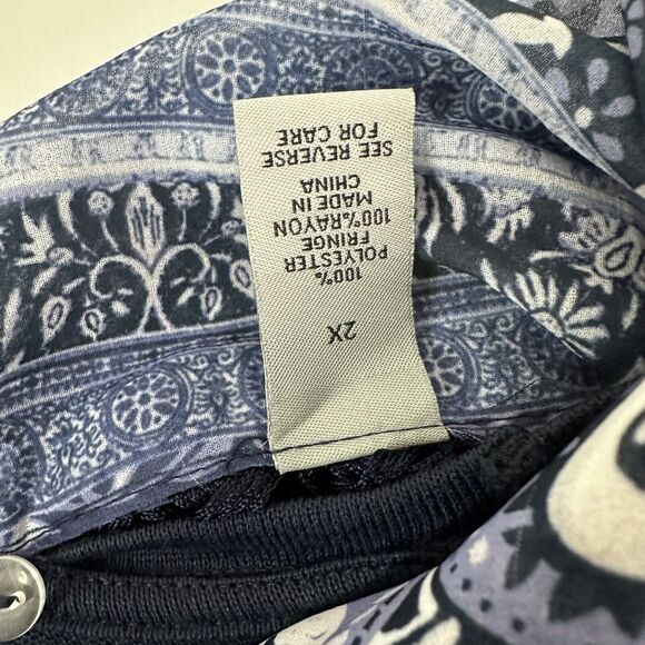 Catherines Shirt Womens 2X Blue Handkerchief Western Knit Flowy Tassel Rodeo - Picture 8 of 12